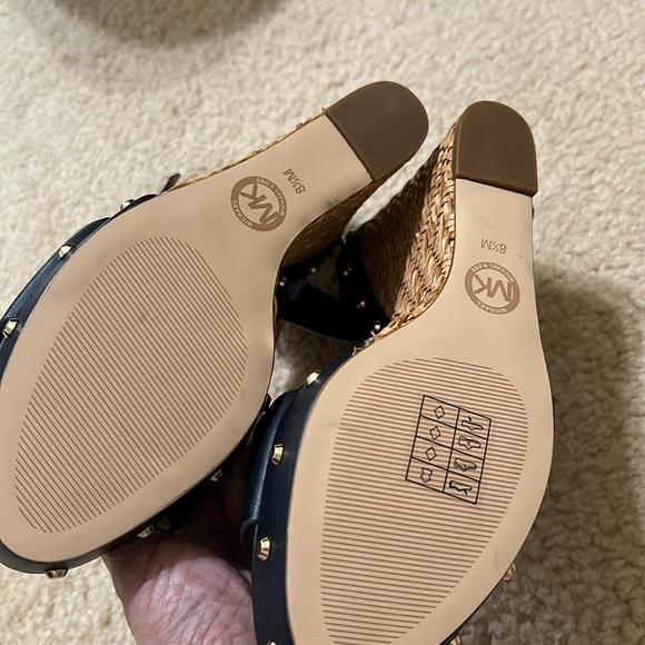 Michael Michael Kors studded wedge sandals - Picture 5 of 6